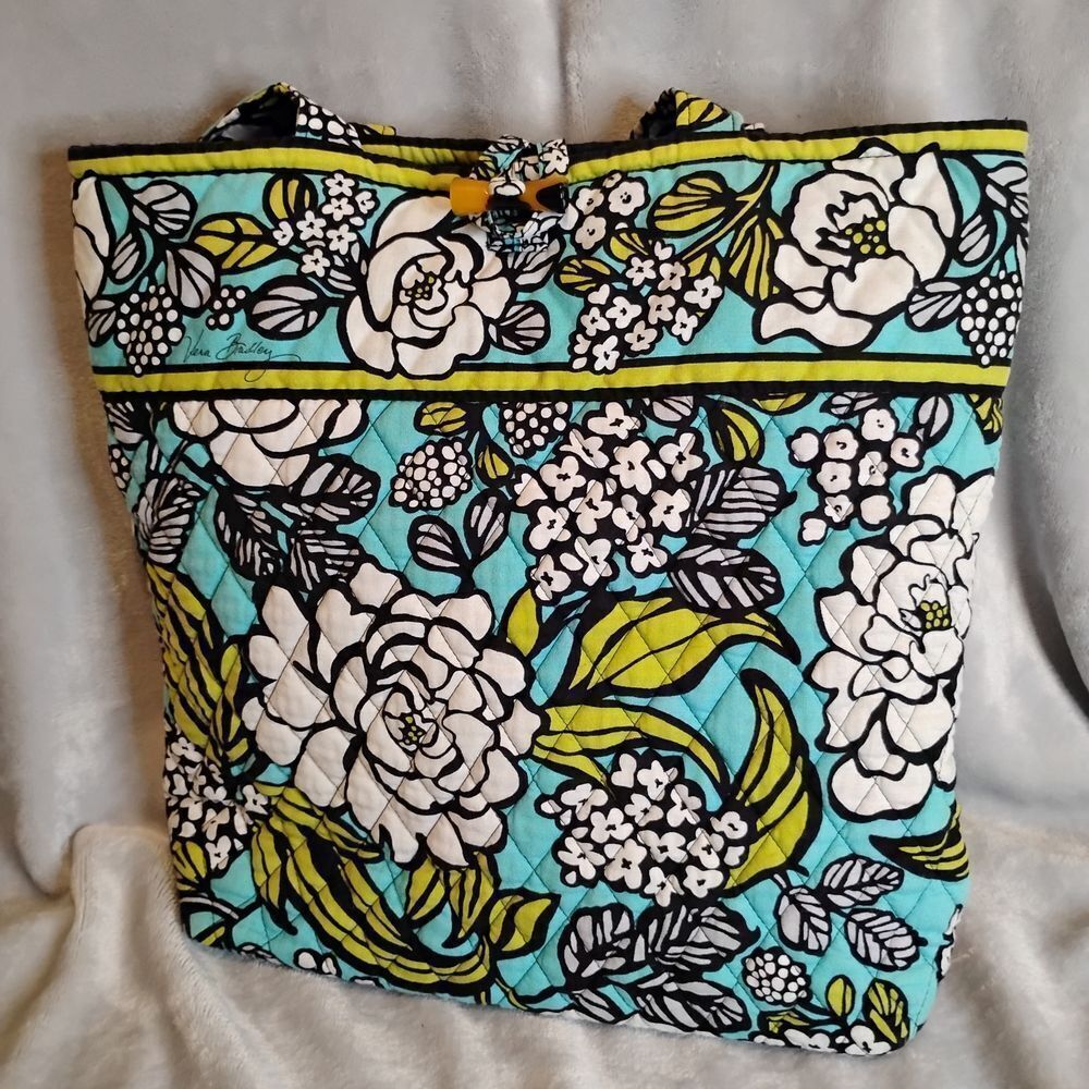 Vera Bradley Tote
